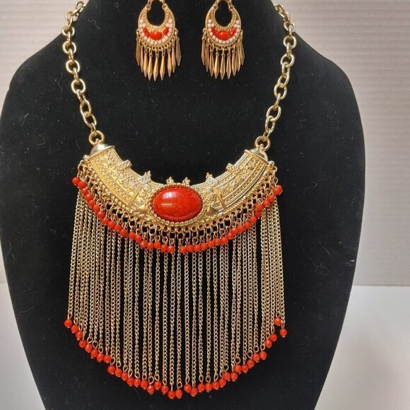 Egipcian Empress Bohemian Tribal Bib Coral color stone Necklace & Earrings Gold - Picture 4 of 4